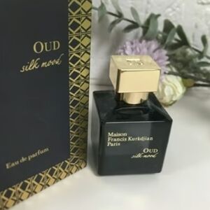 maison francis kurkdjian oud satin mood